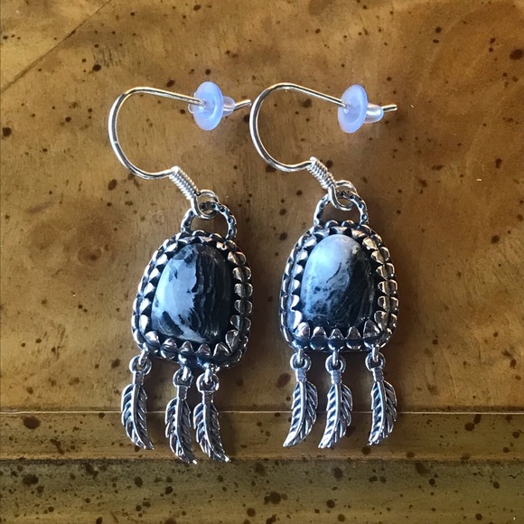 Natural White Buffalo Sterling Silver Feather Earrings - Picture 1 of 6